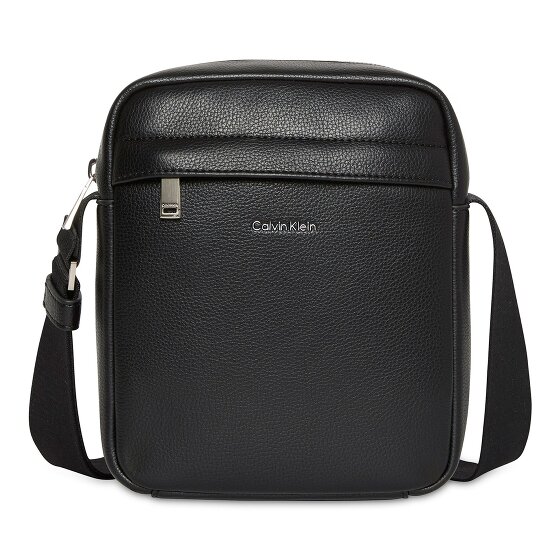 Calvin Klein Raised Bolsa de hombro 19 cm