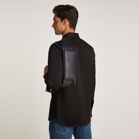 Calvin Klein CK Sleek Riñonera 23 cm