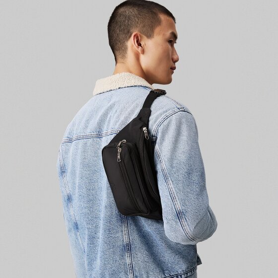 Calvin Klein Jeans Ultralight Riñonera 38 cm