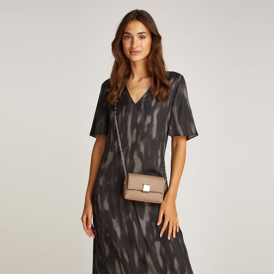 Calvin Klein CK Plaque Bolsa de hombro Mini Bag 17.5 cm