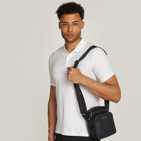 Calvin Klein Ck Must Bolsa de hombro 16 cm