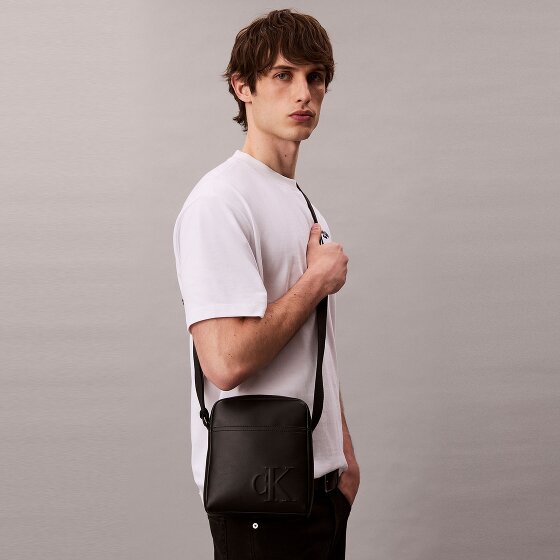 Calvin Klein Bold Bolsa de hombro 18 cm