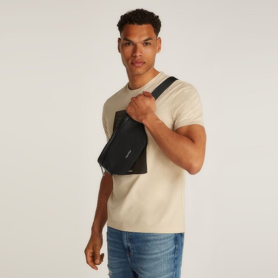 Calvin Klein CK Must Riñonera 28 cm