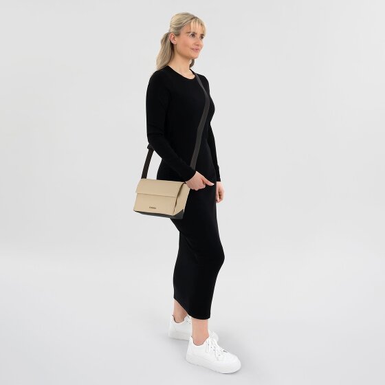 Calvin Klein CK Origami Bolsa de hombro 24 cm