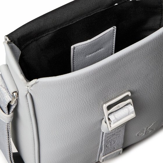 Calvin Klein Cargo Bolsa de hombro 21 cm