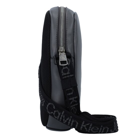 Calvin Klein Jeans Ultralight Bolsa de hombro 18 cm