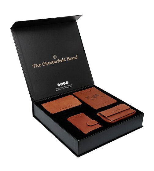 The Chesterfield Brand Estuche de regalo de 4 tarjetas de crédito de cuero de 7 cm