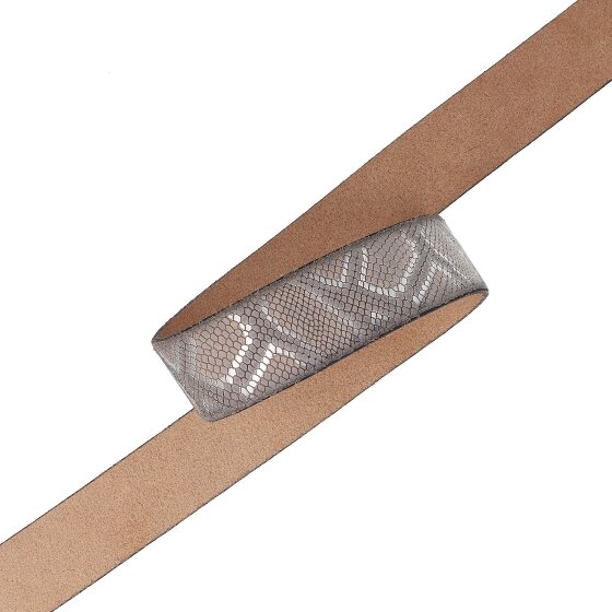 b.belt Cinturón de cuero