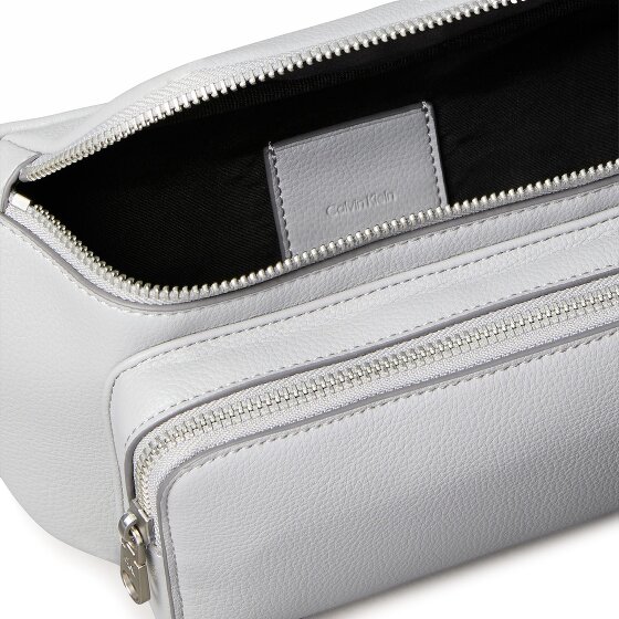 Calvin Klein Cargo Riñonera 28 cm