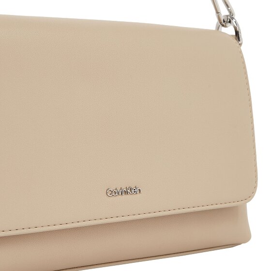Calvin Klein Ck Must Bolsa de hombro 27 cm