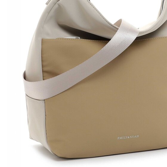 Emily & Noah E&N Bettina Beutel