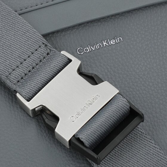 Calvin Klein CK Mixmedia Riñonera 24 cm