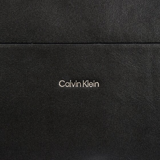 Calvin Klein CK Essential Bolsa de hombro 20 cm