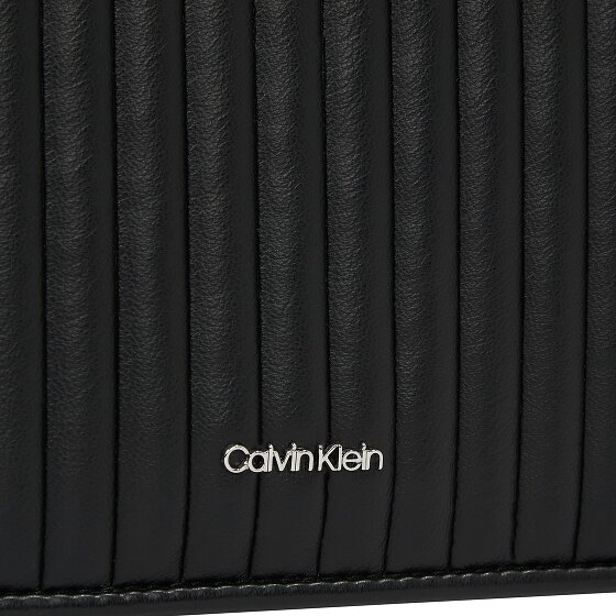 Calvin Klein Mini Line Quilt Bolsa de hombro 26 cm