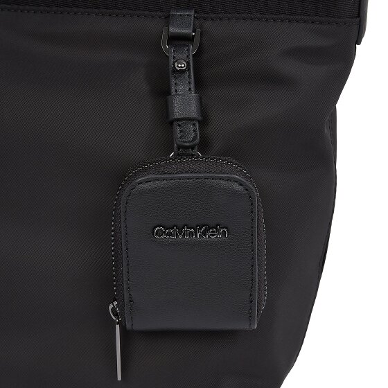Calvin Klein CK Est. Bolsa de hombro 30.5 cm