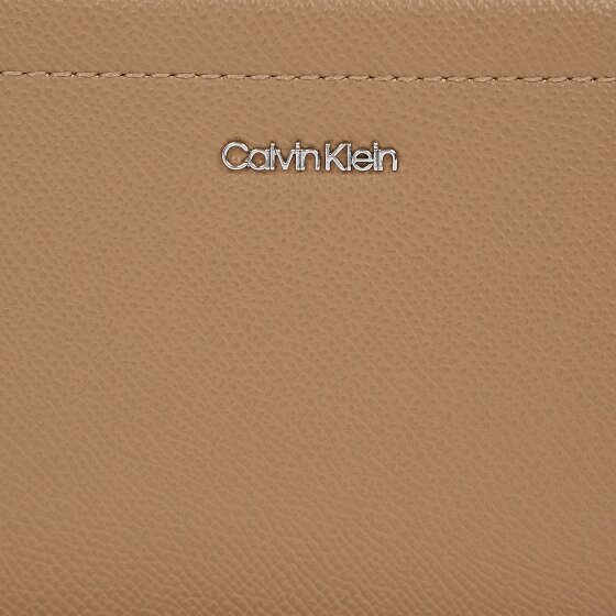Calvin Klein CK Must Bolsa de hombro 22 cm