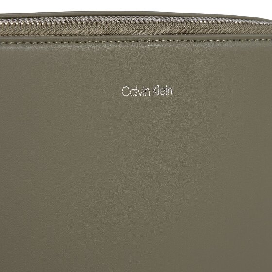 Calvin Klein CK Sleek Bolsa de hombro 23 cm