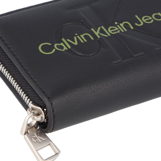 Calvin Klein Jeans Cartera esculpida 11 cm