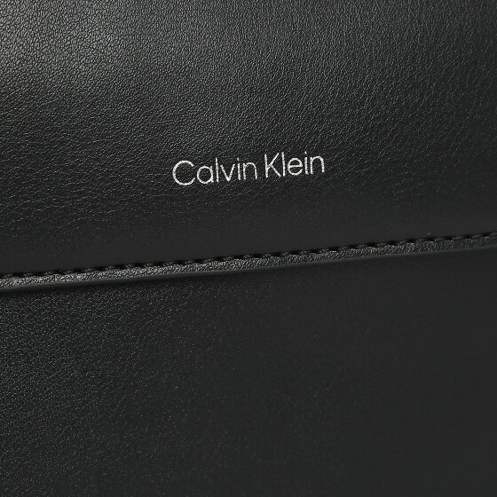 Calvin Klein CK Sleek Bolsa de hombro 16.5 cm