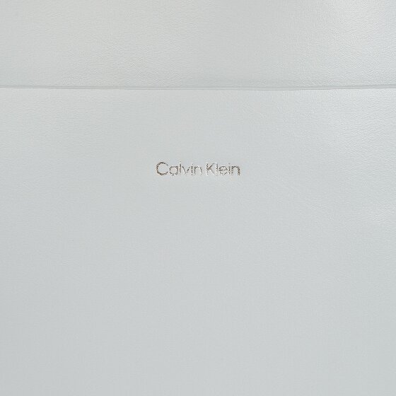 Calvin Klein CK Essential Bolsa de hombro 20 cm