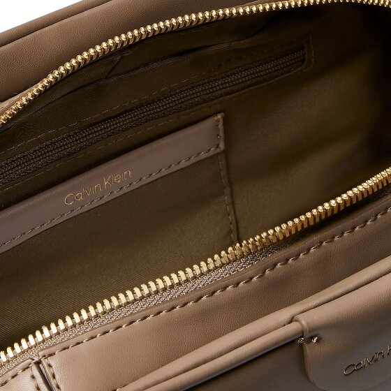 Calvin Klein Embossed Bolsa de hombro 30 cm