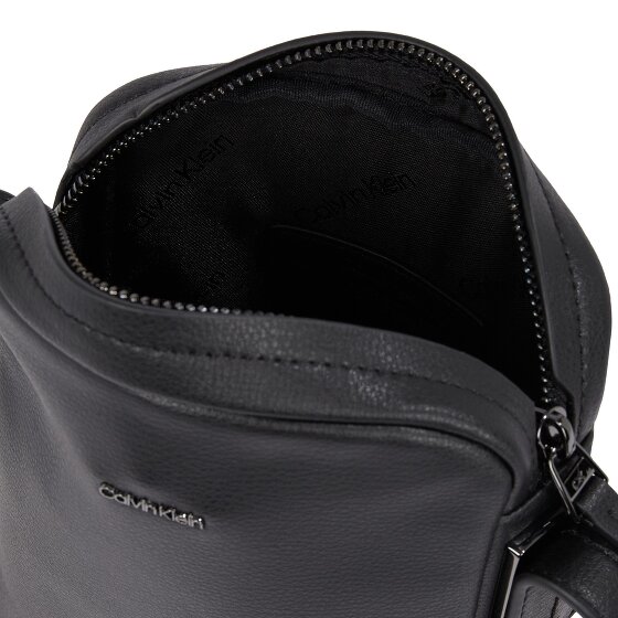 Calvin Klein Modern Business Bolsa de hombro 22.5 cm