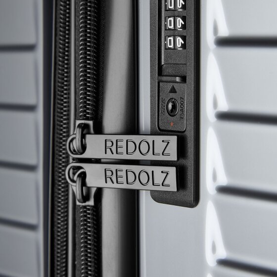 Redolz Essentials 18 4 ruedas Juego de maletas 3 piezas con pliegue de expansión