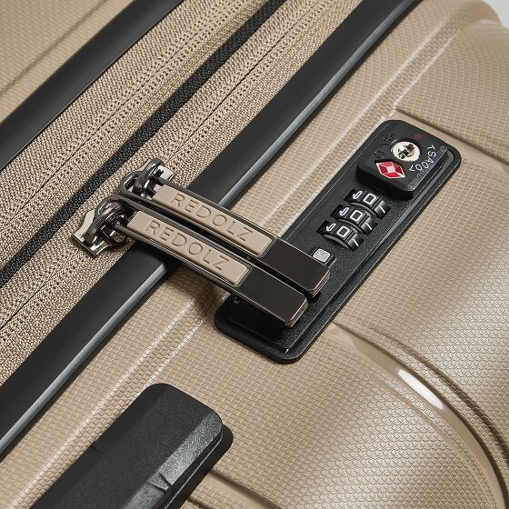 Redolz Essentials 11 4 ruedas Juego de maletas 3 piezas con pliegue de expansión